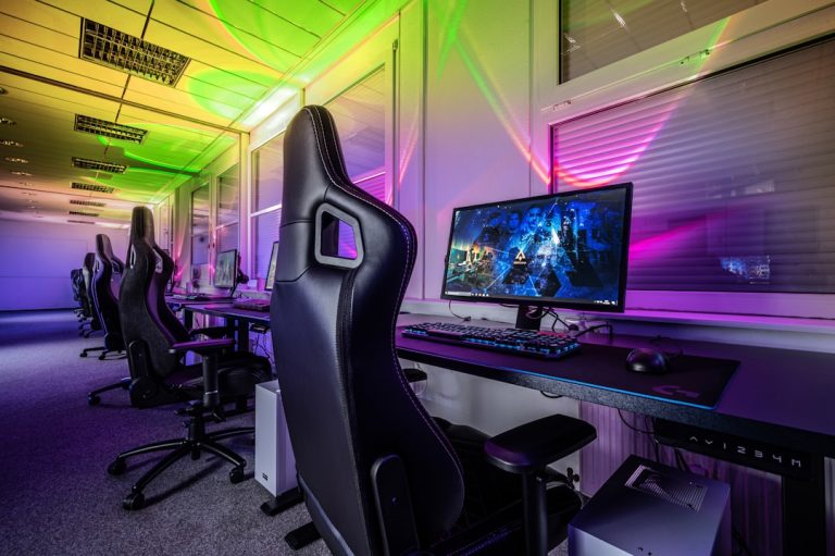 The Ultimate Guide to Choosing Gaming Equipment at PixelValleyForge